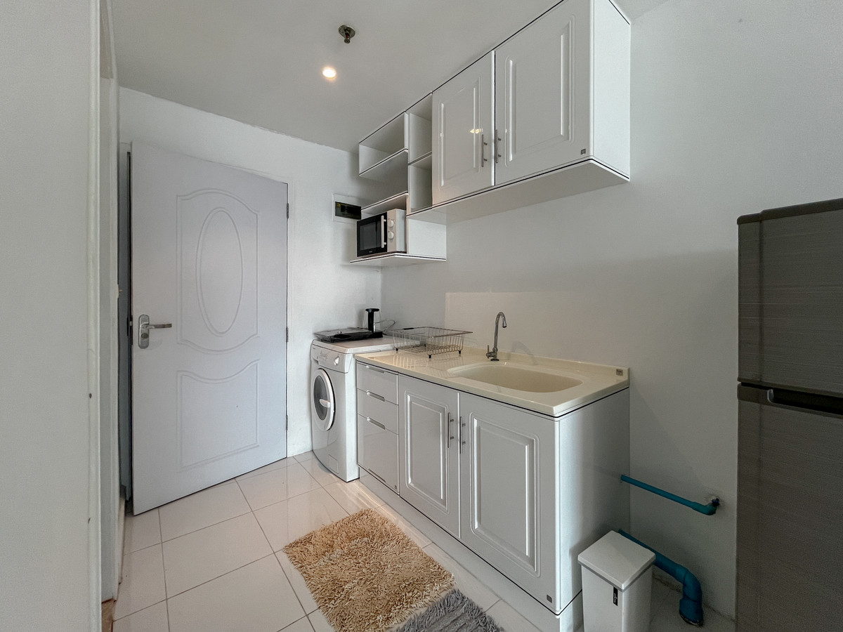 ขายคอนโดนานา : 🔥 FQ เจ้าของต้องการขายด่วน! Sukhumvit Suite ราคา 3.5 ล้าน ราคาดีสุดในตลาด ทักมาราคาอาจต่อรองได้อีก