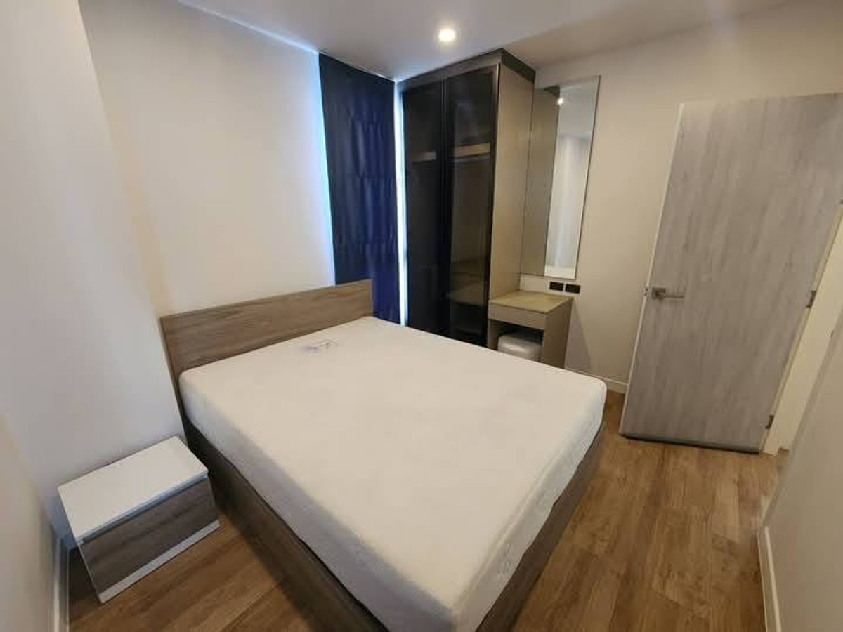 ให้เช่าคอนโดพระราม 9 เพชรบุรีตัดใหม่ RCA : 🔴15,000฿🔴 𝐆𝐫𝐨𝐨𝐯𝐞 𝐑𝐚𝐭𝐜𝐡𝐚𝐝𝐚 - 𝐑𝐚𝐦𝐚 𝟗┃กรู๊ฟ รัชดา - พระราม 9 ✅ ใกล้ MRTพระราม 9 ยินดีบริการ🙏สนใจทัก 𝙇𝙄𝙉𝙀 มานะคะ (ตอบไวมาก):​📱 รหัสทรัพย์​ 6812-1604📱: ไอดีไลน์:@bbcondo88