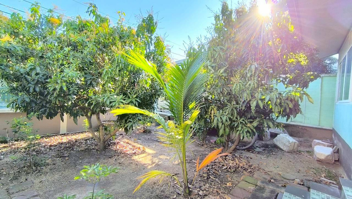 For SaleHousePhutthamonthon, Salaya : Baan Sri Supalai Single house for sale, 129.2 square meters, near Mahidol University, Salaya, Phutthamonthon, Salaya-Bang Len Road. Sri Supalai Village, Ban Mai Subdistrict, Bang Yai District, Nonthaburi, on the boundary between Nonthaburi and Nakhon Path