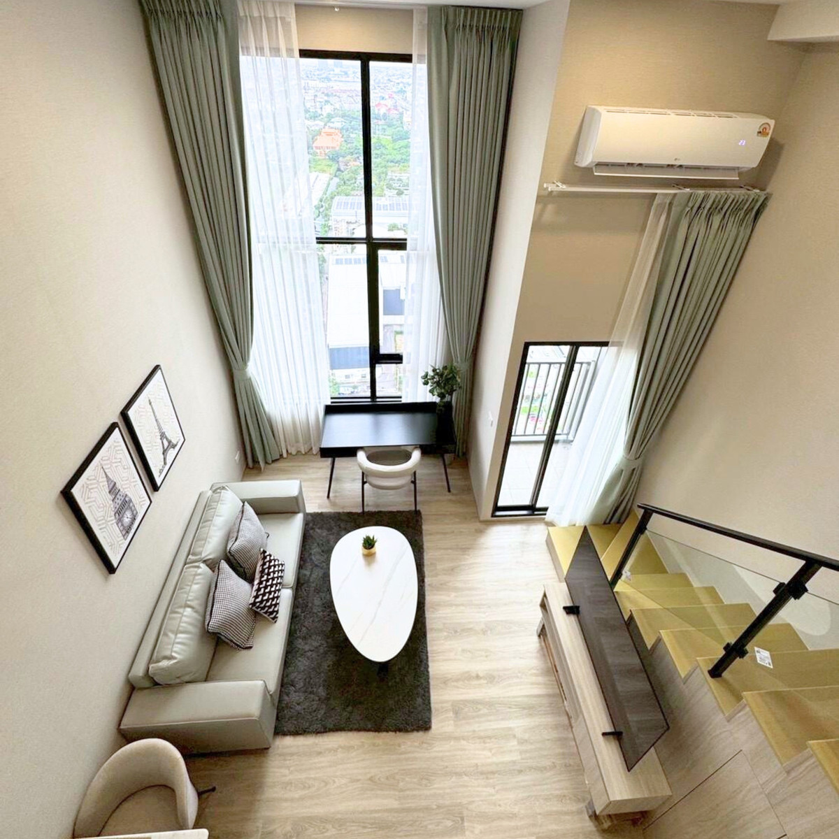 ขายคอนโดสมุทรปราการ สำโรง : ✨ High Ceiling Signature Unit | หนึ่งเดียวบนถนนศรีนครินทร์ ✨