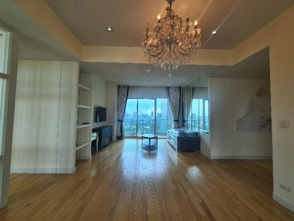 For RentCondoSukhumvit, Asoke, Thonglor : LTH13937 – Condo for Rent | Millennium Residence | 128 sqm | 2+1 Beds 3 Baths | Near BTS Asoke | 80K/Month | Condo for rent Millennium Residence