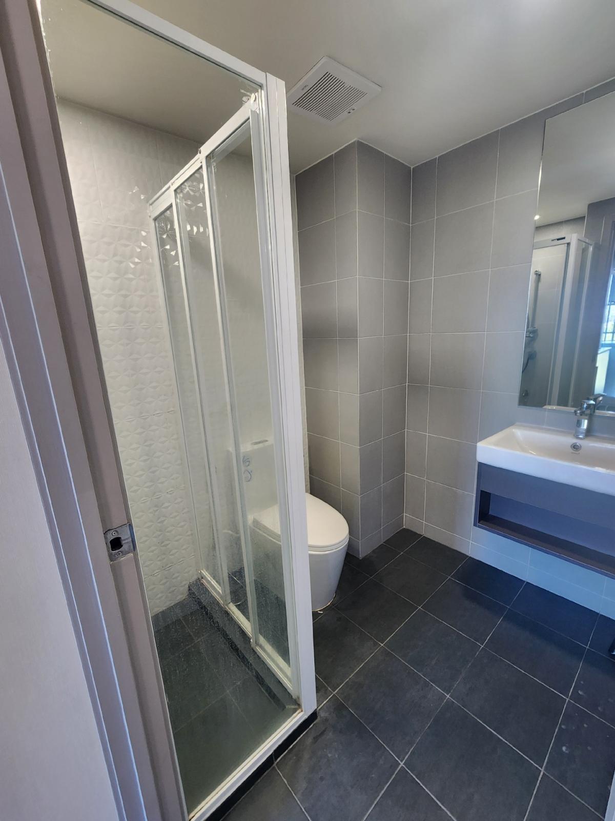 For RentCondoPathum Thani,Rangsit, Thammasat : 💎For rent Kave Island, separate kitchen, 14,000/month, corner room, Building F, 5th floor, area 29 sq m., built-in + decorative lights.