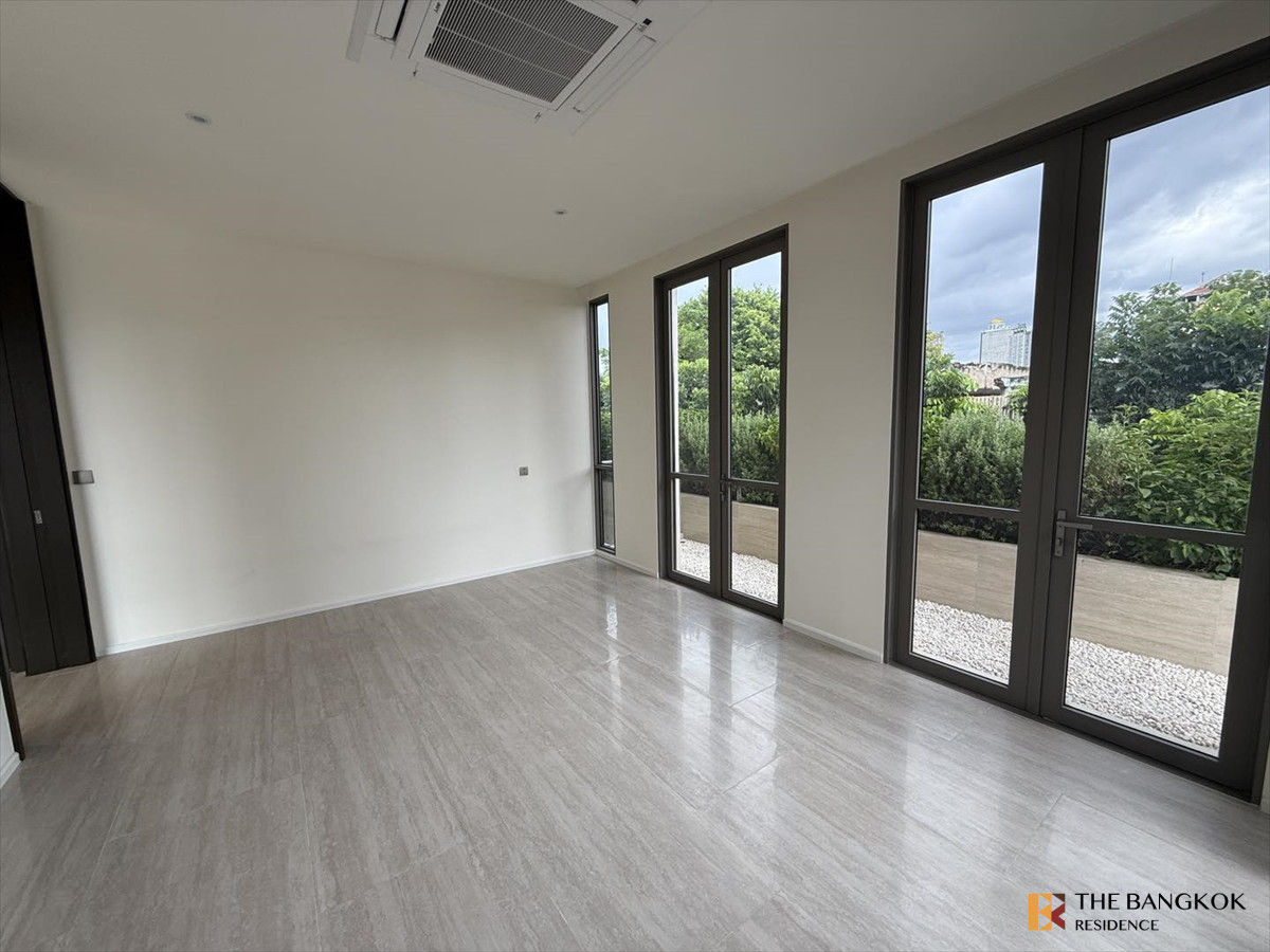 ขายบ้านสาทร นราธิวาส : 💎Rare House บ้านสุดหรู ระดับ Super Luxury 💎 สไตล์ Modern พร้อมสระว่ายส่วนตัว  - 🏡 Baan Chan Chan Road