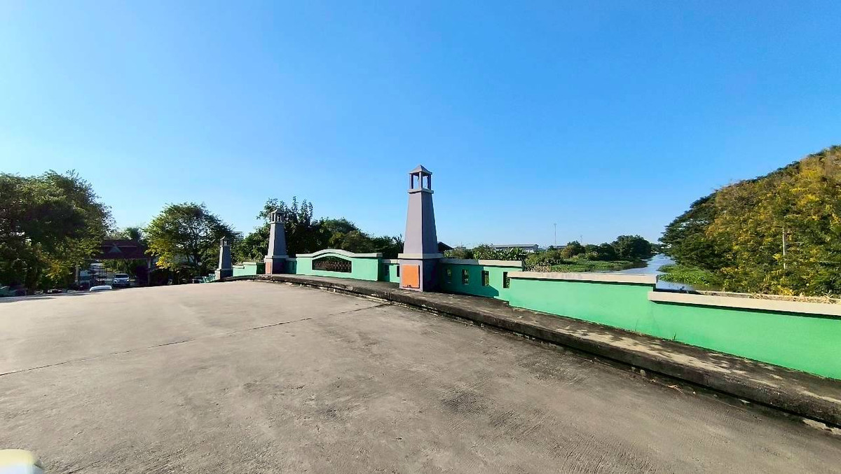 For SaleHousePhutthamonthon, Salaya : Baan Sri Supalai Single house for sale, 129.2 square meters, near Mahidol University, Salaya, Phutthamonthon, Salaya-Bang Len Road. Sri Supalai Village, Ban Mai Subdistrict, Bang Yai District, Nonthaburi, on the boundary between Nonthaburi and Nakhon Path