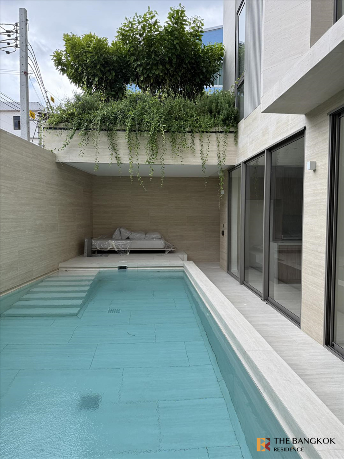 ขายบ้านสาทร นราธิวาส : 💎Rare House บ้านสุดหรู ระดับ Super Luxury 💎 สไตล์ Modern พร้อมสระว่ายส่วนตัว  - 🏡 Baan Chan Chan Road