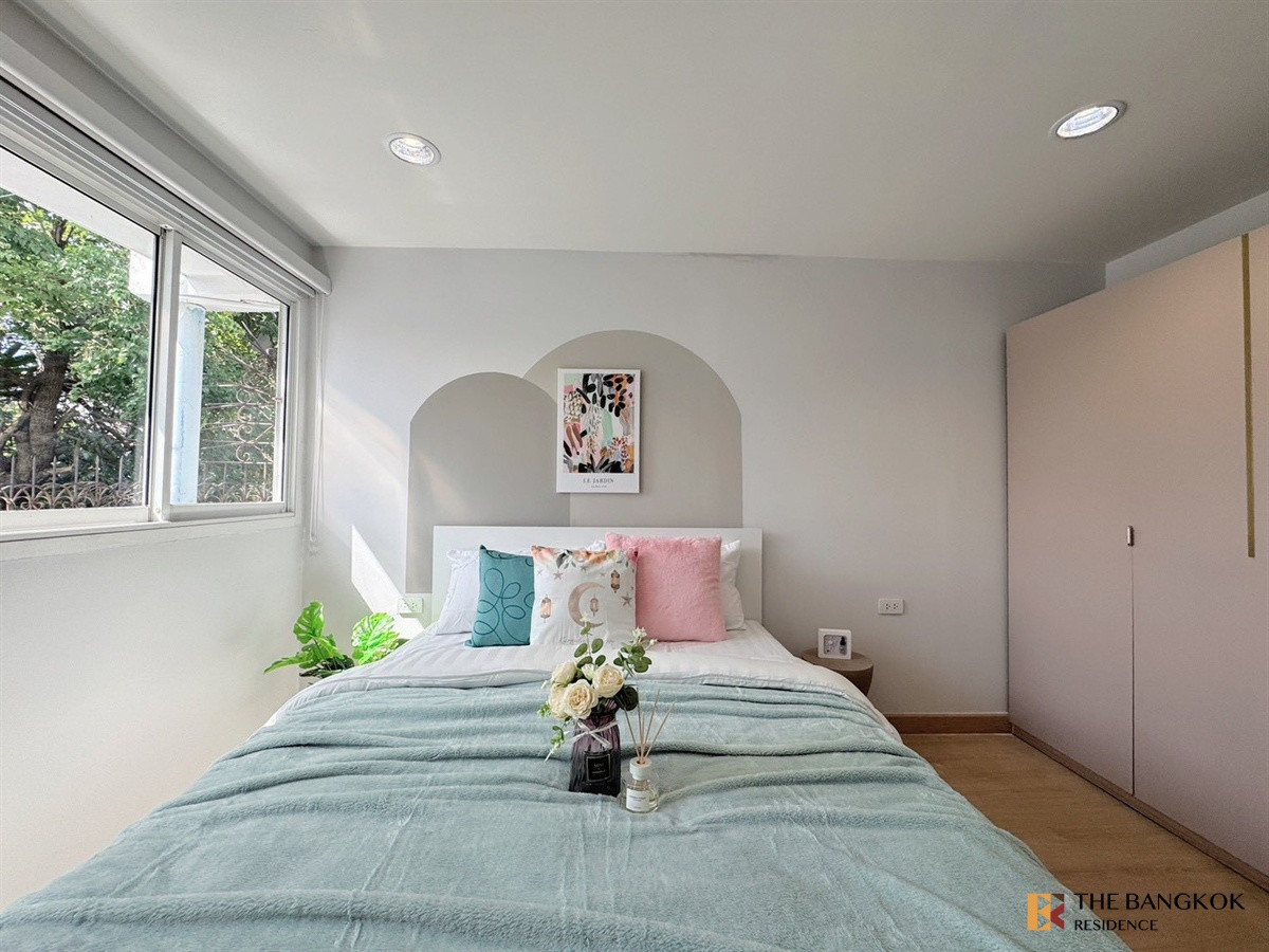 ให้เช่าบ้านรัชดา ห้วยขวาง :  House Area Lat Phrao 🏡 Private Pool ใกล้ MRT สุทธิสาร 