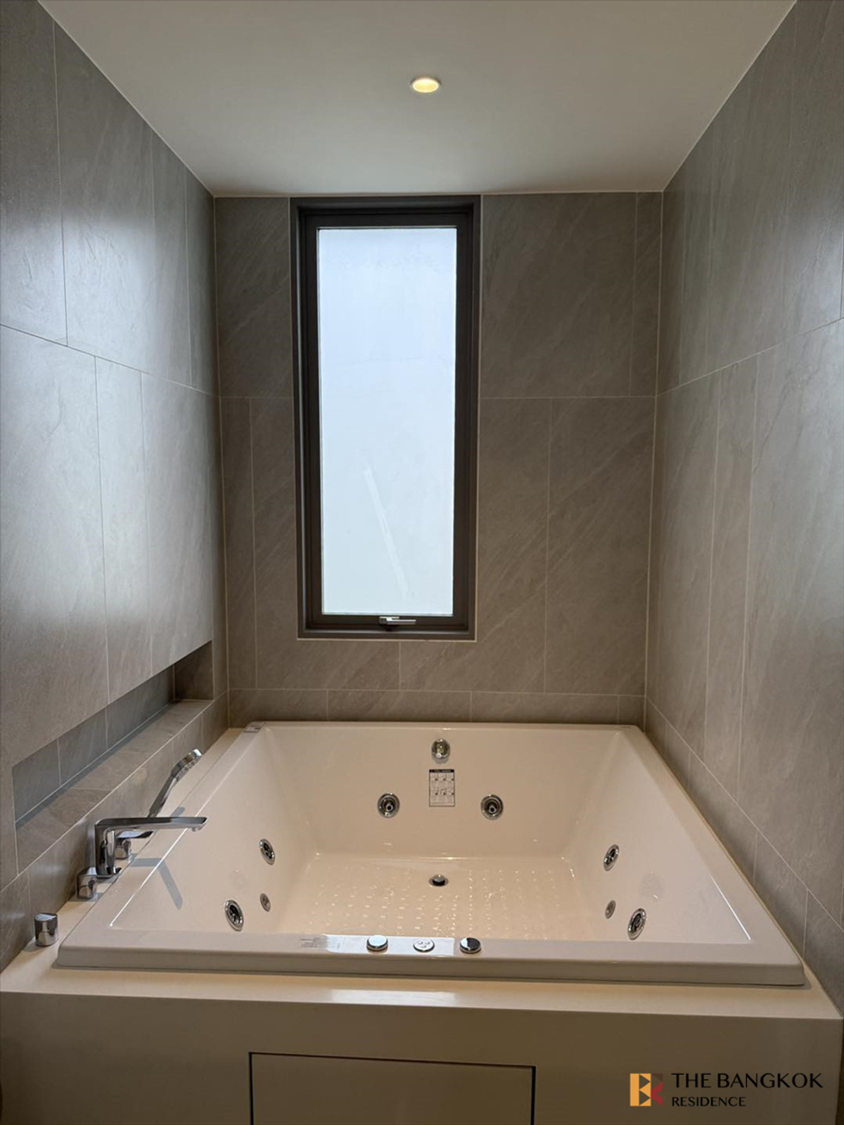 ขายบ้านสาทร นราธิวาส : 💎Rare House บ้านสุดหรู ระดับ Super Luxury 💎 สไตล์ Modern พร้อมสระว่ายส่วนตัว  - 🏡 Baan Chan Chan Road