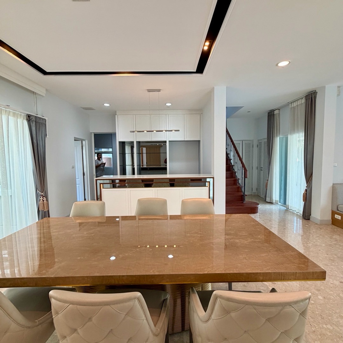 HousePattanakan, Srinakarin : 3-storey luxury detached house, Grand Bangkok Boulevard project, Rama 9 - Srinakarin (Krungthep Kreetha) 🏡 next to Wellington College international school, near the golf course.