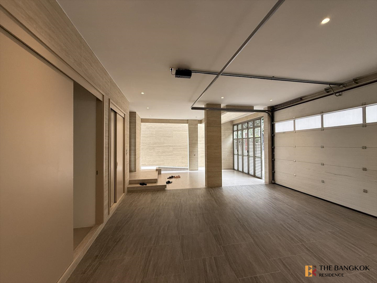 ขายบ้านสาทร นราธิวาส : 💎Rare House บ้านสุดหรู ระดับ Super Luxury 💎 สไตล์ Modern พร้อมสระว่ายส่วนตัว  - 🏡 Baan Chan Chan Road