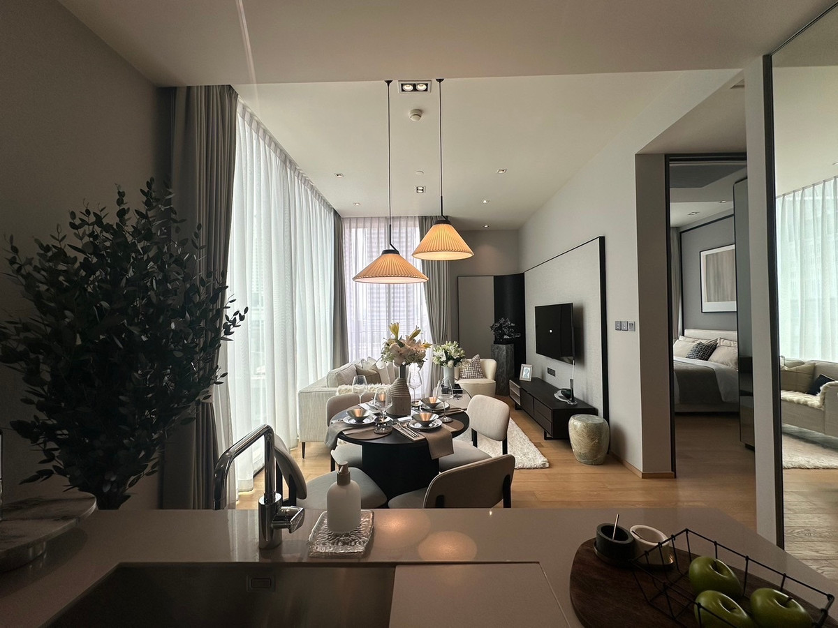 ให้เช่าคอนโดวิทยุ ชิดลม หลังสวน : ให้เช่า 2 ห้องนอน 2 ห้องน้ำ ตกแต่งครบ ฝั่งทาวเวอร์