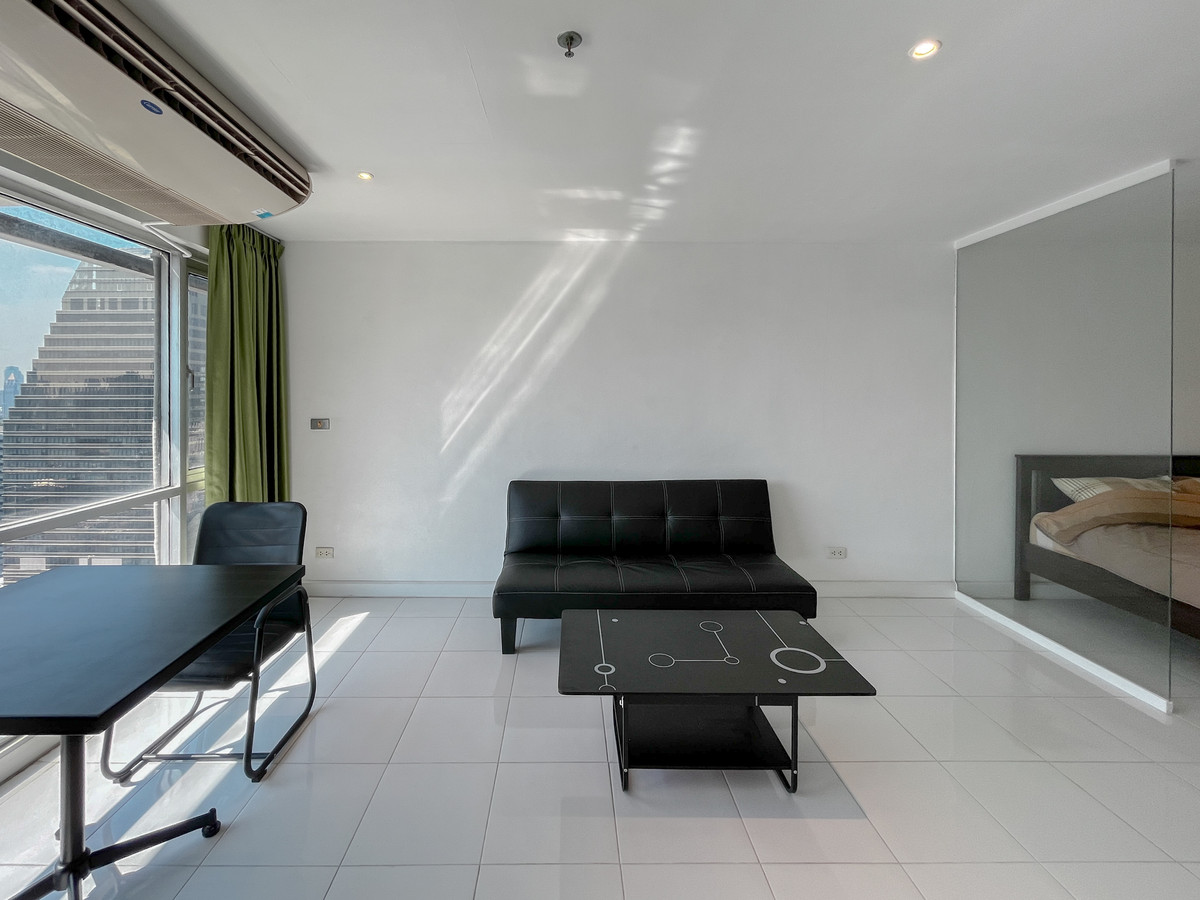 ขายคอนโดนานา : 🔥 FQ เจ้าของต้องการขายด่วน! Sukhumvit Suite ราคา 3.5 ล้าน ราคาดีสุดในตลาด ทักมาราคาอาจต่อรองได้อีก