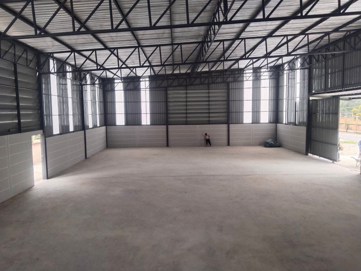 ให้เช่าโกดังพัทยา บางแสน ชลบุรี สัตหีบ : ปล่อยเช่า 📦 โกดัง ออฟฟิศ 📐️ พื้นที่ 450 ตรม 📍 ใกล้นิคมอมตะ ชลบุรี เพียง 3 กม.