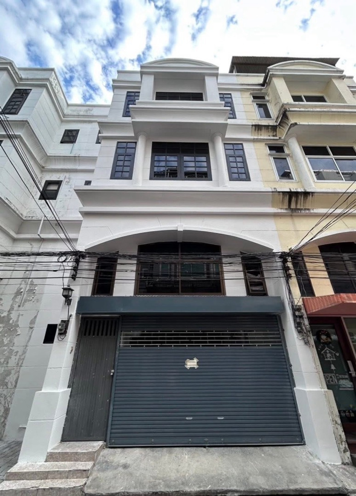 อาคารพาณิชย์สุขุมวิท อโศก ทองหล่อ : ขาย/ให้เช่า อาคาาพาณิชย์ 3.5 ชั้น | BTS ใกล้พร้อมพงษ์ (ซอยพร้อมศรี) เหมาะทำคลีนิค ,Premium Spa, Wellness, Office 💖