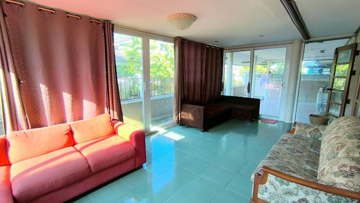 For SaleHousePhutthamonthon, Salaya : Baan Sri Supalai Single house for sale, 129.2 square meters, near Mahidol University, Salaya, Phutthamonthon, Salaya-Bang Len Road. Sri Supalai Village, Ban Mai Subdistrict, Bang Yai District, Nonthaburi, on the boundary between Nonthaburi and Nakhon Path