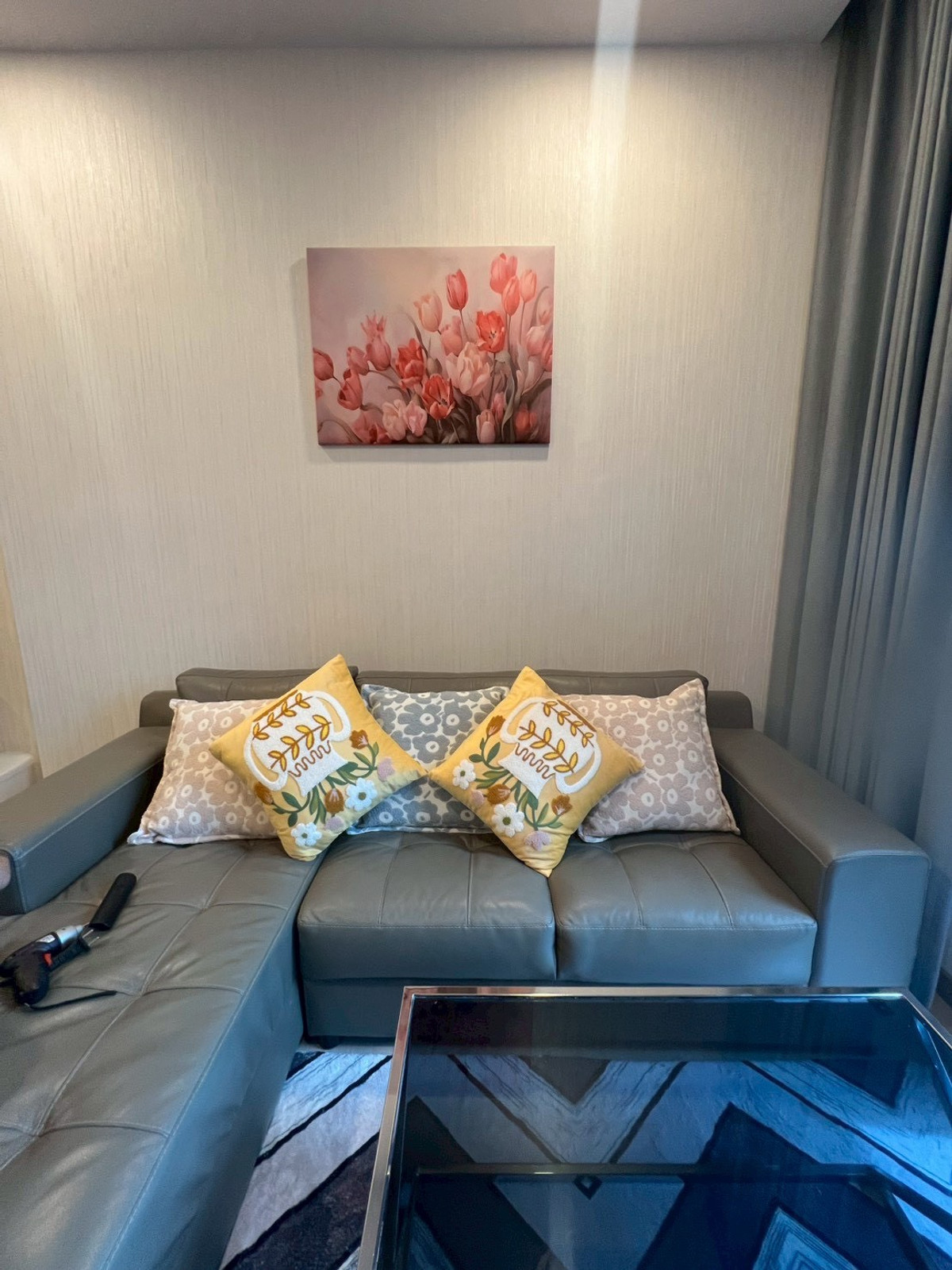 ให้เช่าคอนโดพระราม 9 เพชรบุรีตัดใหม่ RCA : FOR RENT - 1 BEDROOM 41 SQ.M-  READY TO MOVE IN - CALL NOW 094-641-5974