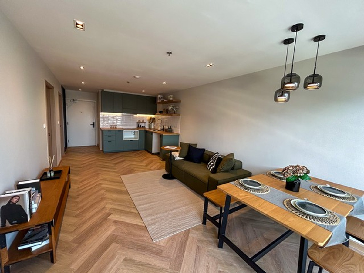 ขายคอนโดบางนา แบริ่ง ลาซาล : ขายคอนโดบางนา เรสซิเด้นส์ 2 ห้องนอน รีโนเวทใหม่ ใกล้ BTS บางนา ราคาแค่ 2.69 ลบ.