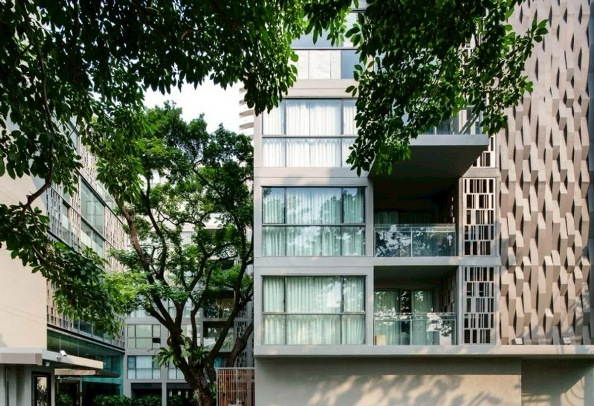 For RentCondoSukhumvit, Asoke, Thonglor : ✨ Via Botani, second home in the heart of the city, good life surrounded by nature 💕