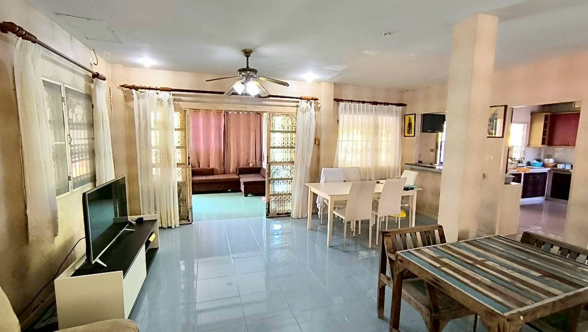 For SaleHousePhutthamonthon, Salaya : Baan Sri Supalai Single house for sale, 129.2 square meters, near Mahidol University, Salaya, Phutthamonthon, Salaya-Bang Len Road. Sri Supalai Village, Ban Mai Subdistrict, Bang Yai District, Nonthaburi, on the boundary between Nonthaburi and Nakhon Path