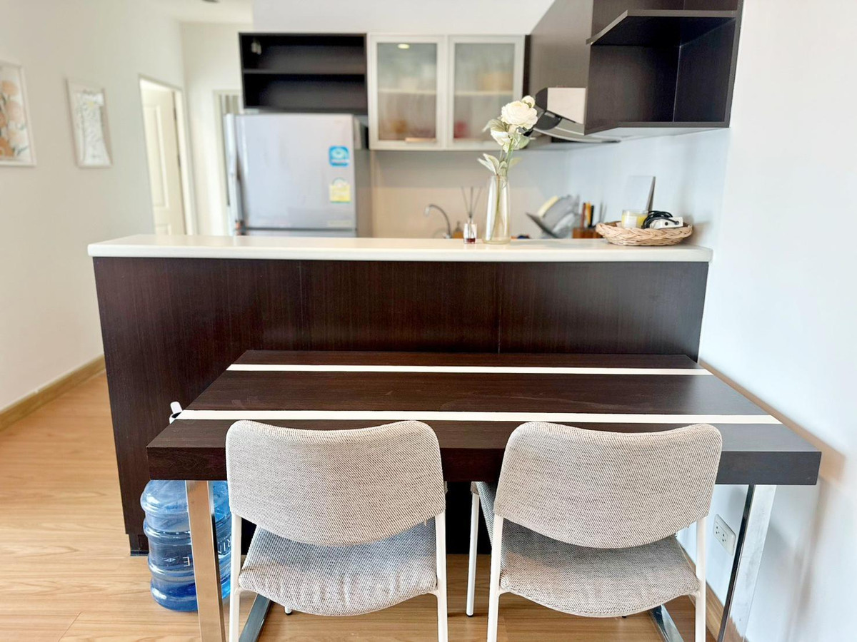 ให้เช่าคอนโดราชเทวี พญาไท : ให้เช่า คอนโด The Complete Rajprarop 2 ห้องนอน 55 ตรม. ทำเลใจกลางเมือง ใกล้ BTS อนุสาวรีย์ชัยฯ