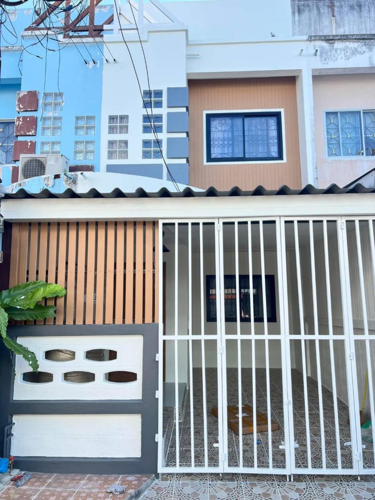 For SaleTownhomeMin Buri, Romklao : For Sale Townhouse/Townhome  , Baan Thanyaphuek Suwinthawong , newly renovated , Nong Chok , Nong Chok , Bangkok , CX-140502