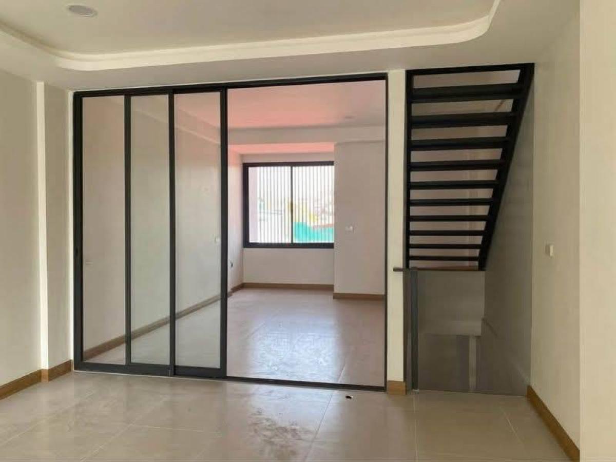 ขายอาคารพาณิชย์รัชดา ห้วยขวาง : ขายอาคารพาณิชย์ 4.5 ชั้น  250 ตารางเมตร ซอยประชาสงเคราะห์ 33 รัชดาภิเษก เขต ดินแดง กรุงเทพ CX-140318