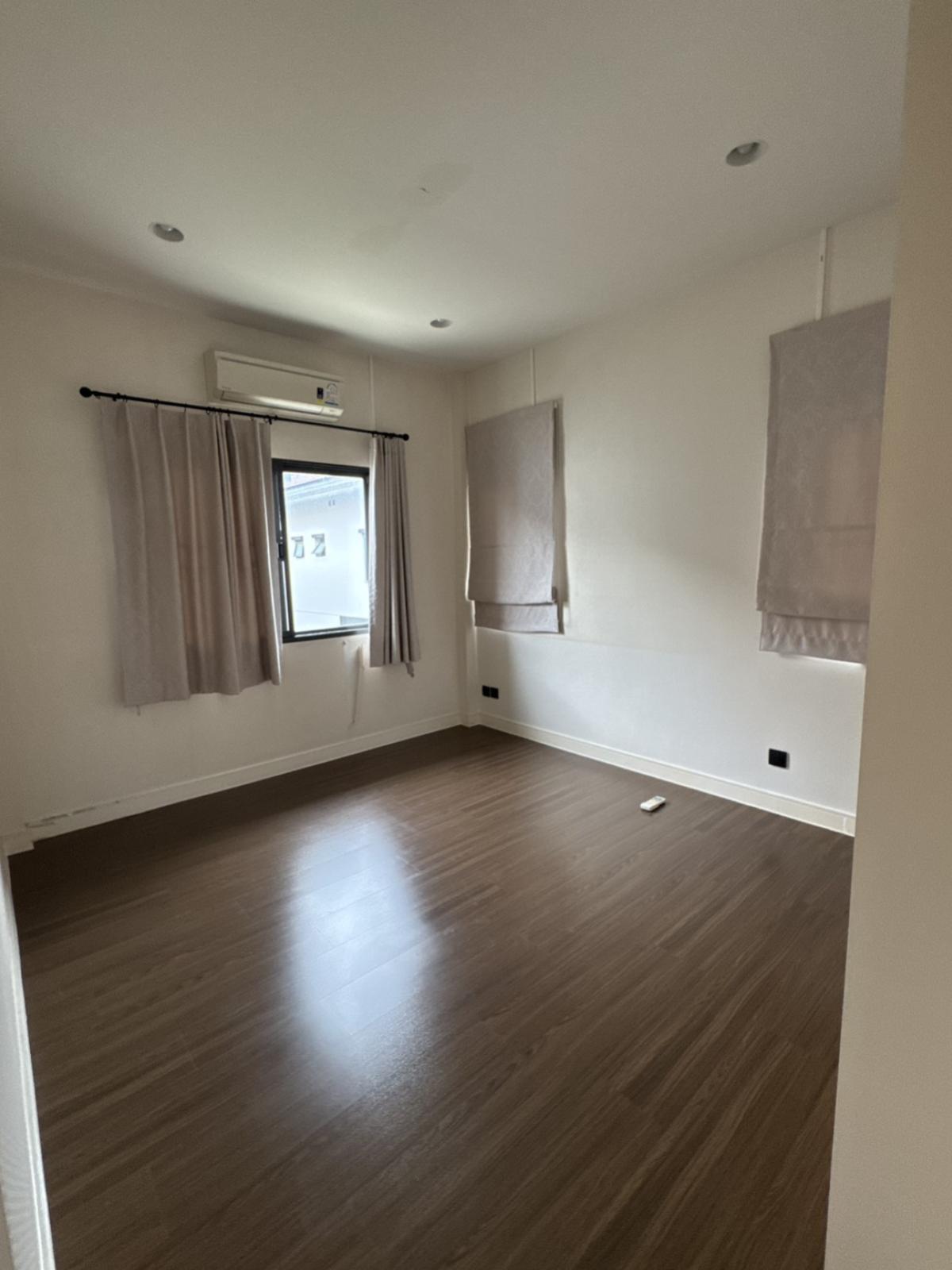 For SaleHousePattanakan, Srinakarin : For Rent House , Setthasiri Krungthep Kreetha 1 , Hua Mak , Bang Kapi , Bangkok , CX-140358