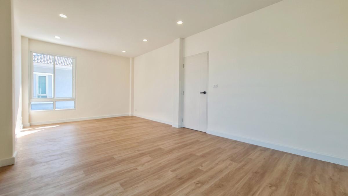 For SaleHouseNonthaburi, Bang Yai, Bangbuathong : For Sale House , Sammakorn Chaiyaphruek-Wongwaen , newly renovated , Lam Pho , Bang Bua Thong , Nonthaburi , CX-140560