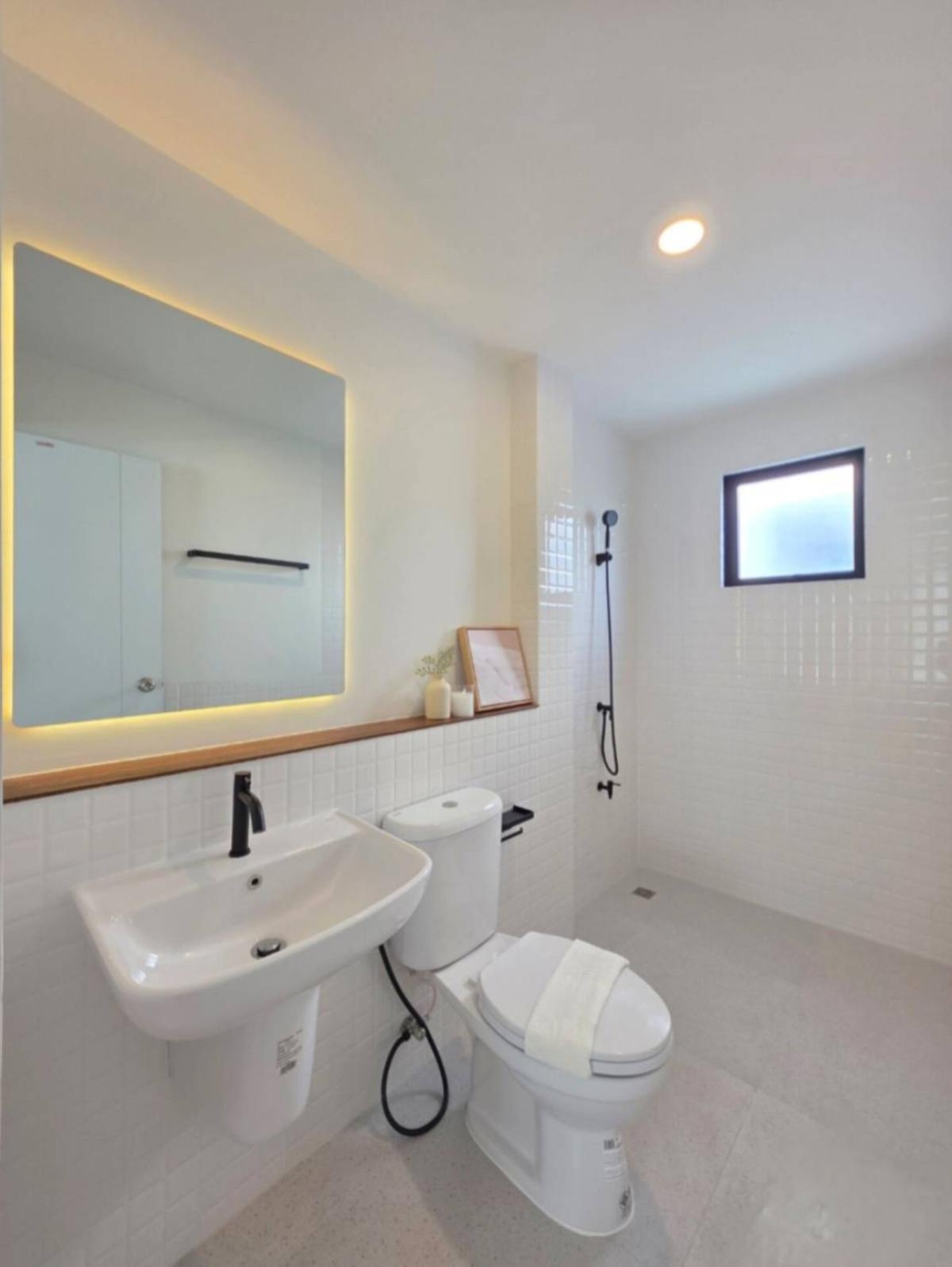 For SaleHousePathum Thani,Rangsit, Thammasat : For Sale House , Baan Fah Piyarom Premier Park Rangsit - Lumlukka Klong 6 , newly renovated , Bueng Kham Phoi , Lam Luk Ka , Pathum Thani , CX-140162