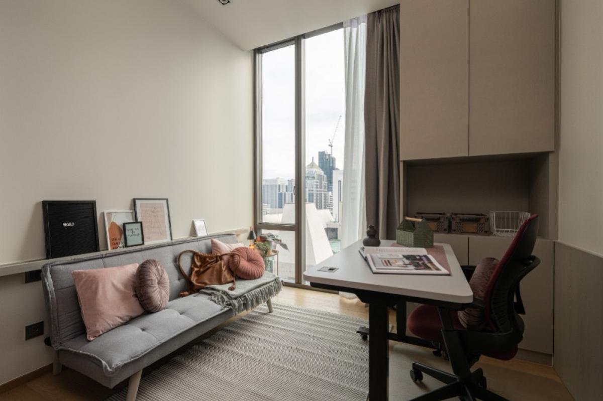 For SaleCondoWitthayu, Chidlom, Langsuan, Ploenchit : FOR SALE condo , 28 Chidlom , BTS-Chit Lom , Lumpini , Pathum Wan , Bangkok , CX-80537