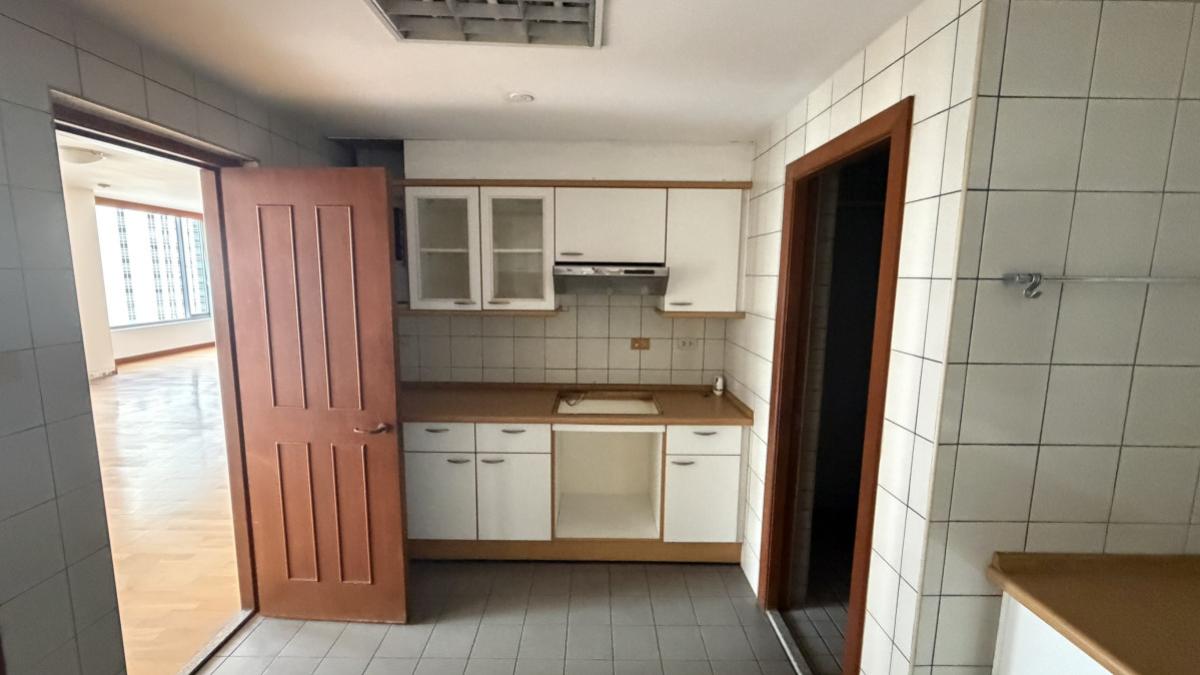 ขายคอนโดวิทยุ ชิดลม หลังสวน : ขายคอนโด  ออล ซีซั่น แมนชั่น BTS-เพลินจิต ลุมพินี เขต ปทุมวัน กรุงเทพ CX-139898