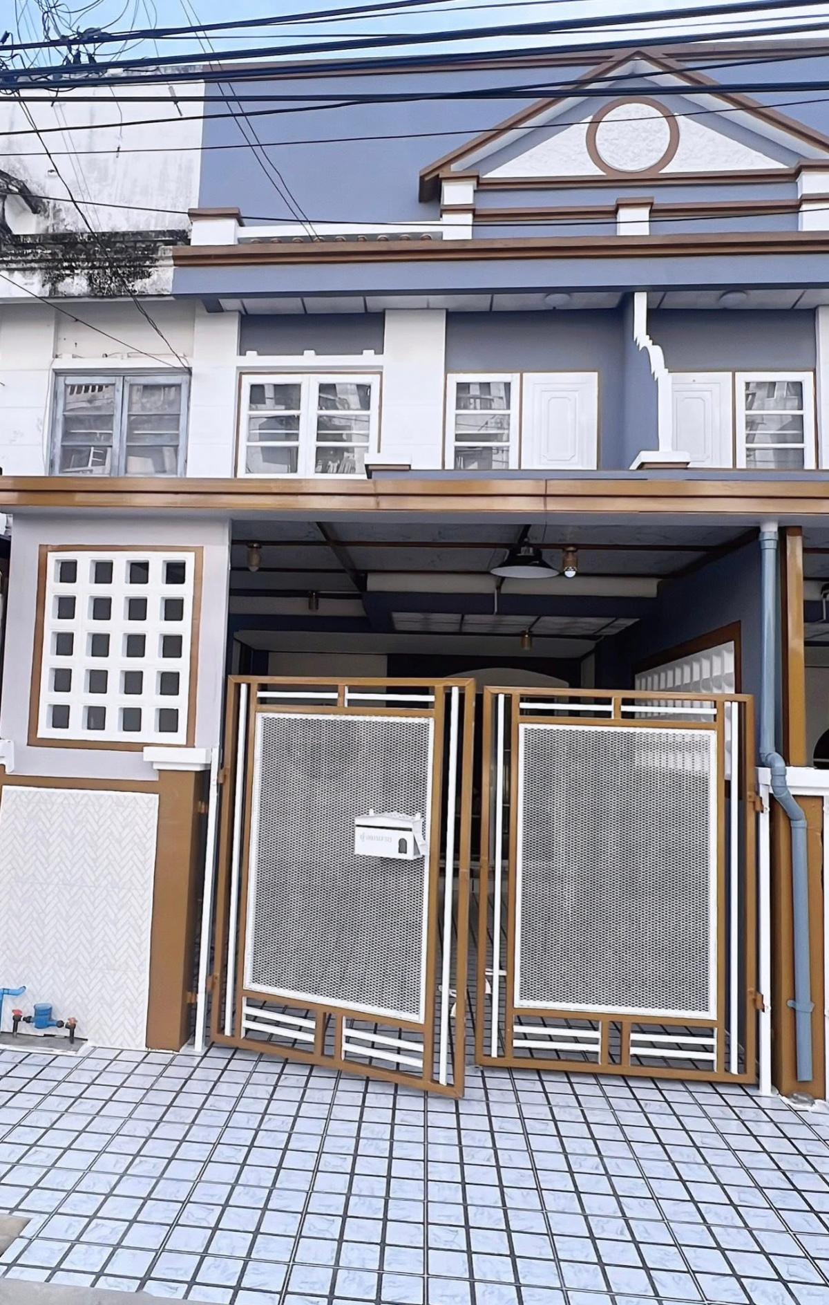 For SaleTownhomeMin Buri, Romklao : For Sale 2-storey townhouse, Phattharawan Village, Chueamsamphan Road 17 , Krathum Rai , Nong Chok , Bangkok , CX-139388