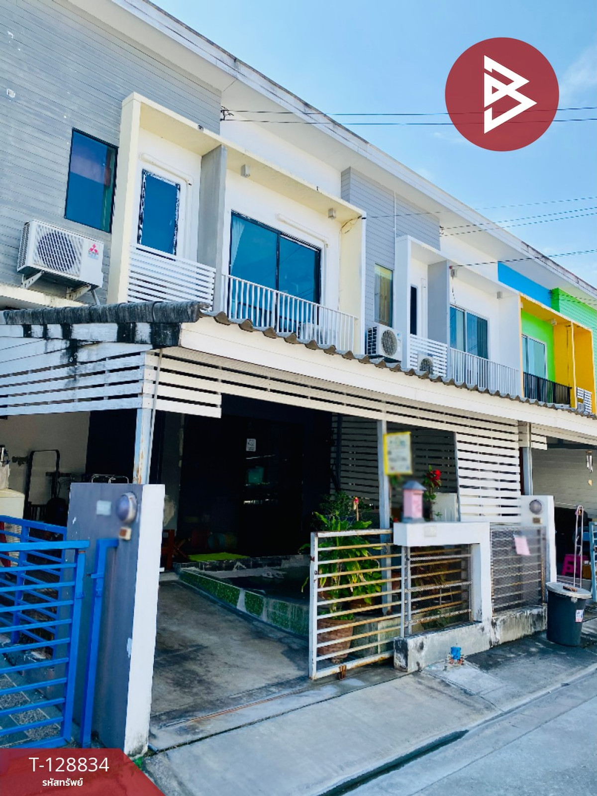 For SaleTownhomeSamut Prakan,Samrong : Townhouse for sale The Connect Suvarnabhumi Village, Bang Phli, Samut Prakan (The Connect Suvarnabhumi)