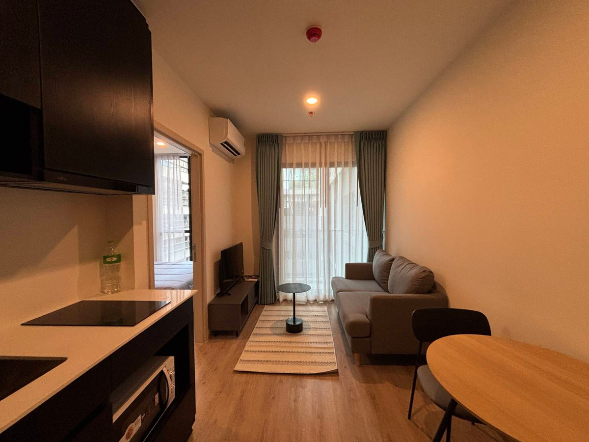 For RentCondoRama9, Petchburi, RCA : For Rent ✨ Nue District R9 Rama 9 ✨ Fully furnished with appliances, near MRT Rama 9.