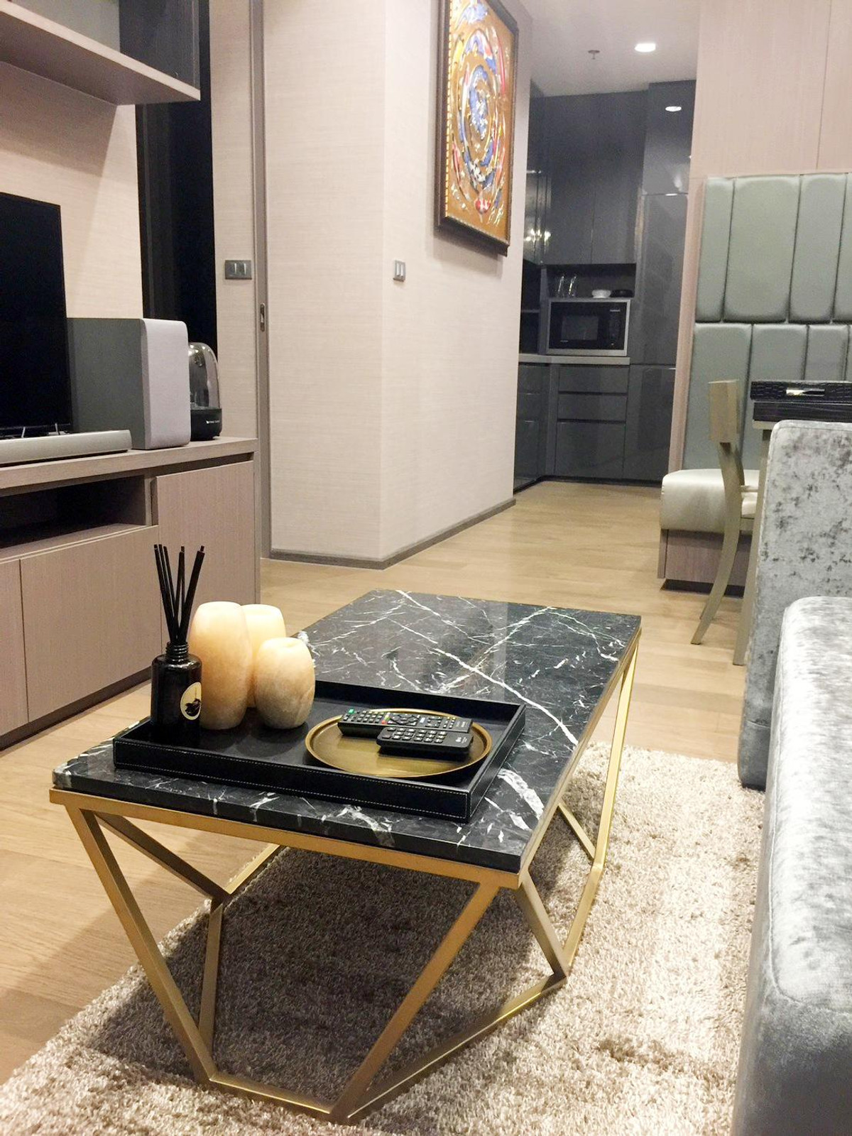 For SaleCondoSathorn, Narathiwat : Condo for sale: The Diplomat Sathorn, 44 sq m, 16th floor, next to BTS Surasak.