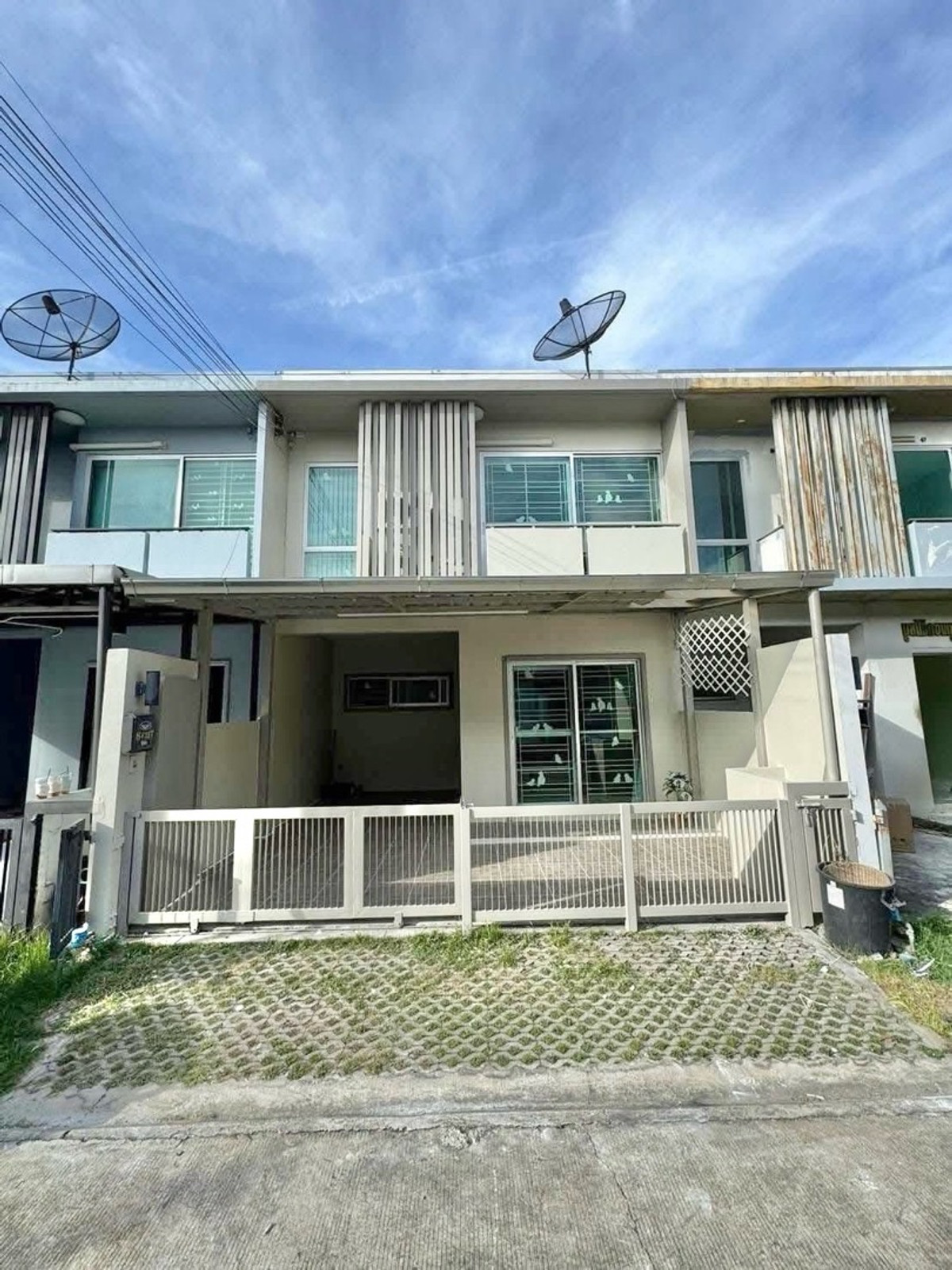 ให้เช่าทาวน์โฮมโชคชัย4 ลาดพร้าว71 : 🔥🔥Code 30096🔥🔥ให้เช่าทาวน์โฮมหมู่บ้าน The Plant Citi Ladprao 71 🌐LINE ID : @fastforrentcondo