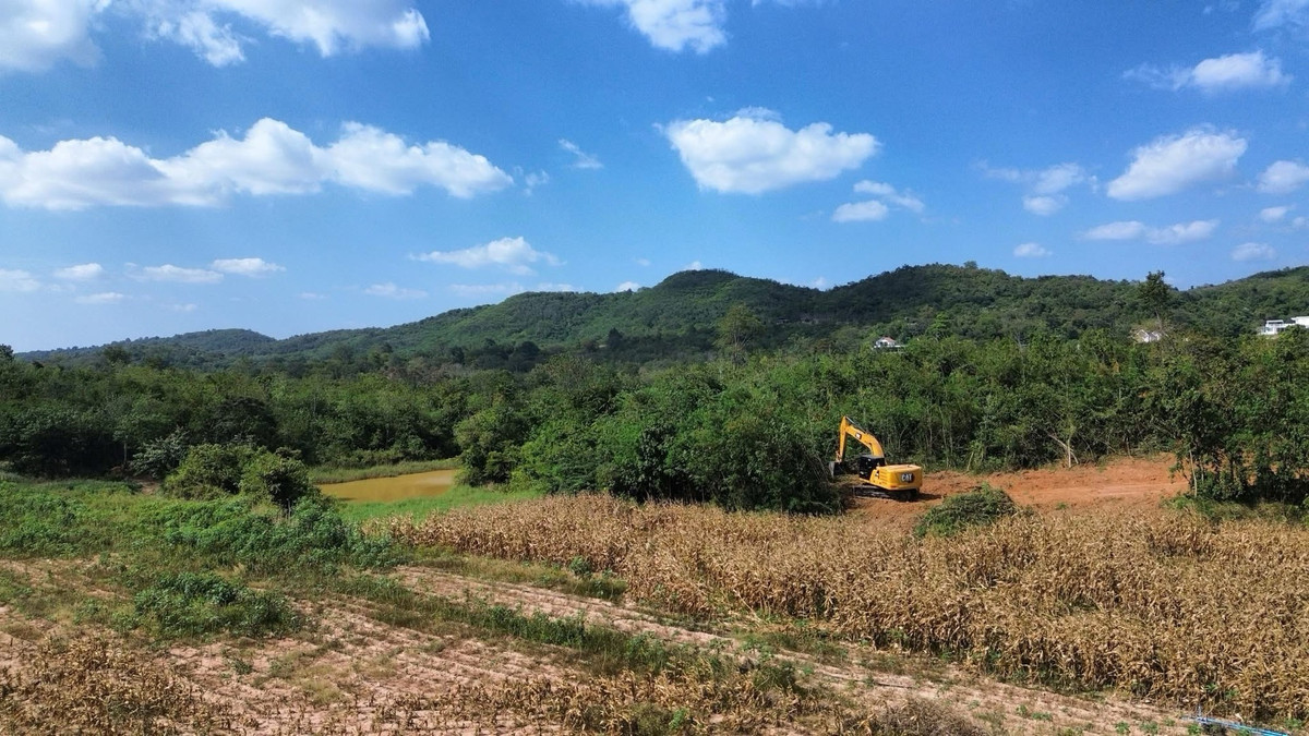 ขายที่ดินปากช่อง เขาใหญ่ : 🔥เขาใหญ่ ที่ดินบนเนิน  Presale เริ่ม 7,900.-/ตรว. ‼️ ผ่อน 0% นาน 10 เดือน🌤️ถนนลาดยาง-น้ำ-ไฟ พร้อม 💡โฉนดครุฑแดง 360° Unblocked View 