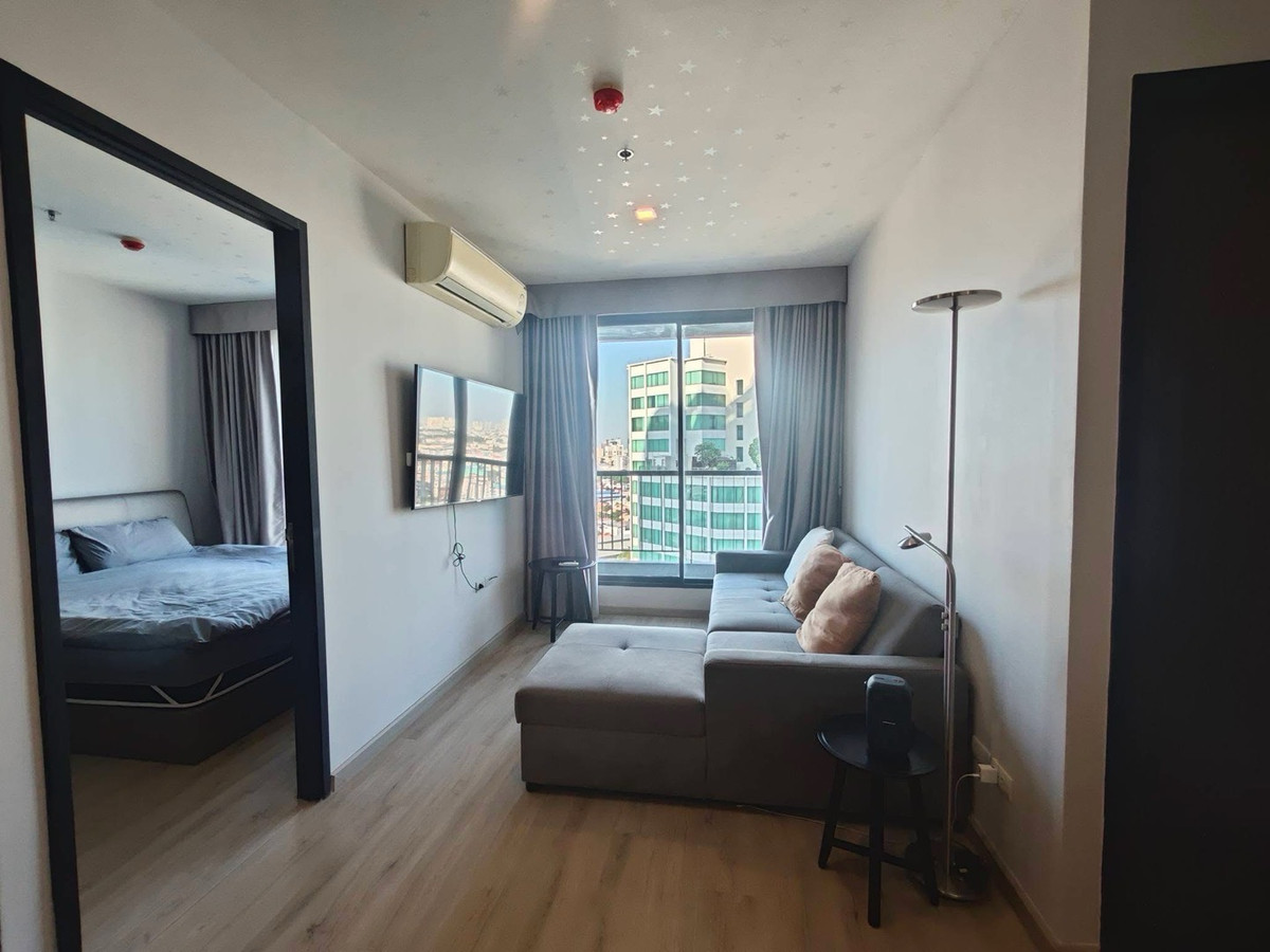 For RentCondoOnnut, Udomsuk : 🚗 Condo for rent Rhythm Sukhumvit 44/1 next to BTS Phra Khanong.