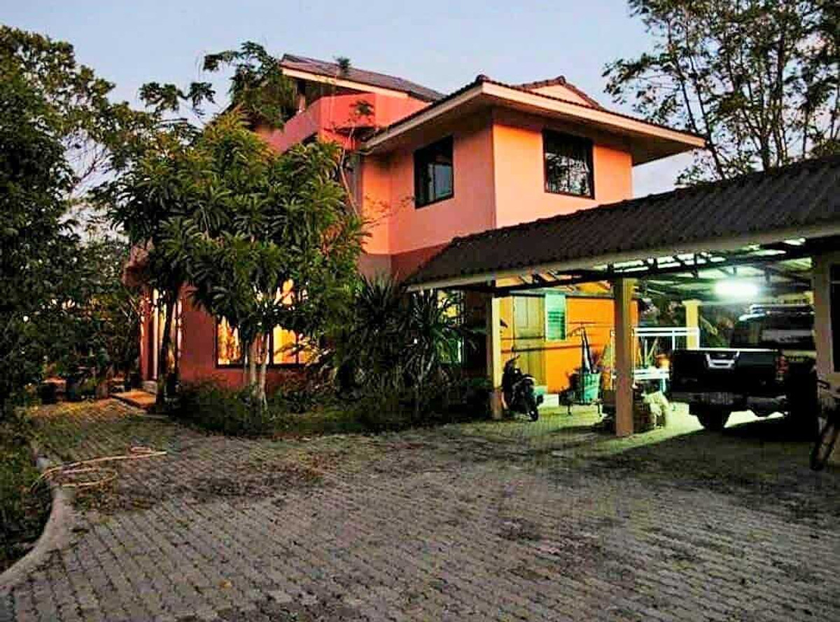 ขายบ้านเชียงใหม่ : ขายบ้านพร้อมที่ดิน 2 ไร่ 3 ตร.ว. ใกล้ เชียงใหม่ศิลาดล