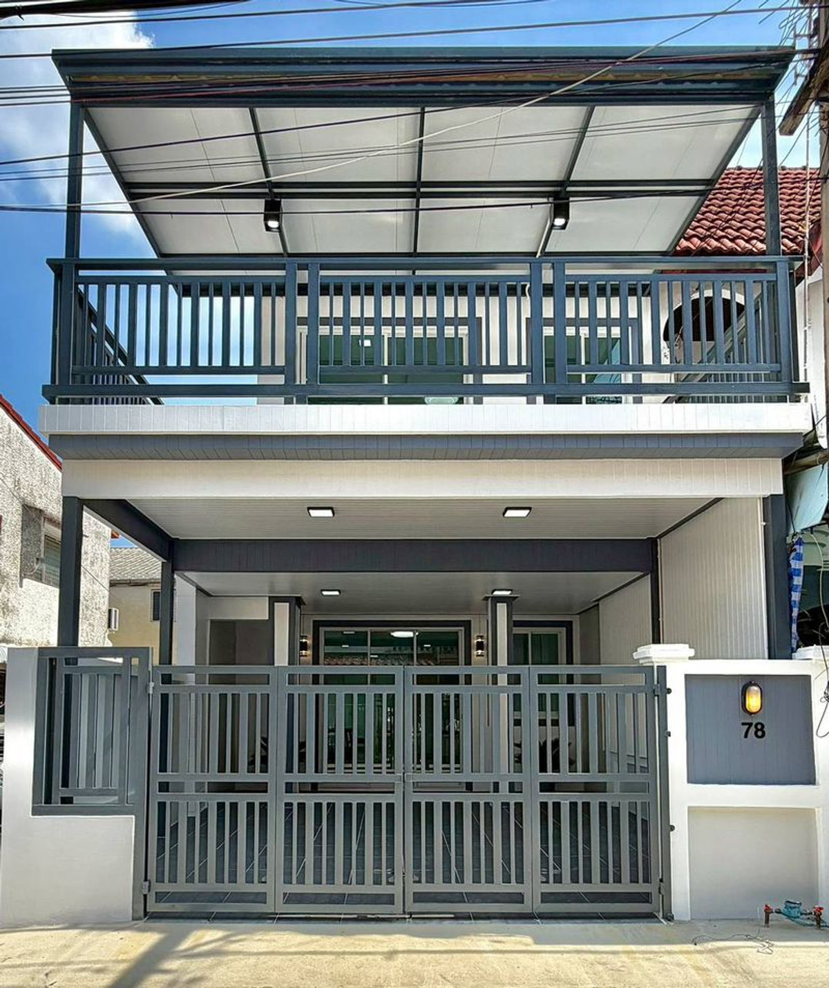 For SaleTownhomeNonthaburi, Bang Yai, Bangbuathong : 2-story townhouse for sale, corner unit, Soi Pracharat 14, location in Nonthaburi. Near Big Chee Tiwanon, area 20 square meters, 2 bedrooms, Talat Khwan Subdistrict, Mueang Nonthaburi District. Nonthaburi Province
