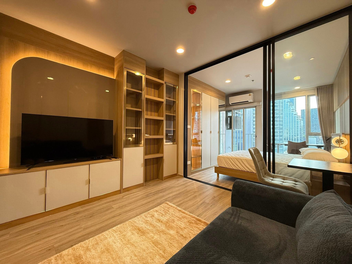 For RentCondoSukhumvit, Asoke, Thonglor : For rent new condominium only 350 meter from bts thonglor 