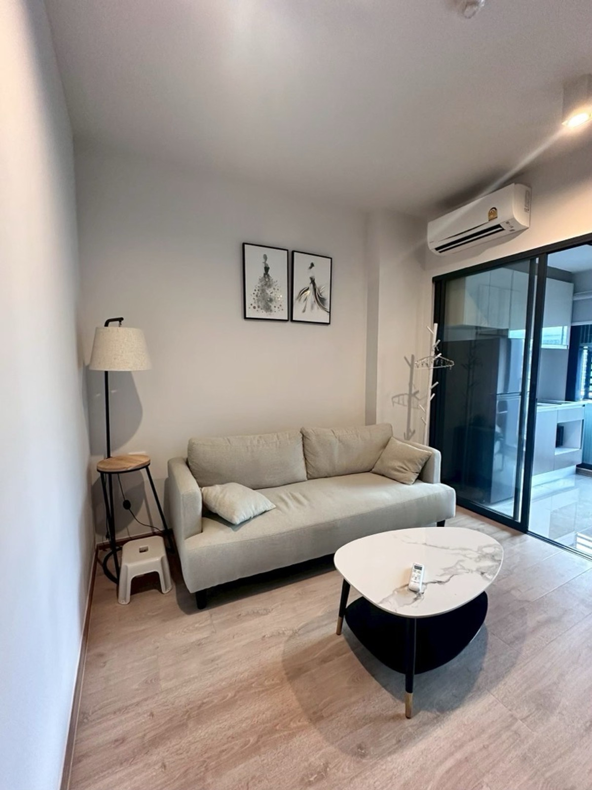 For RentCondoRama9, Petchburi, RCA : [𝑹𝒆𝒏𝒕] Nue District R9 (New District R9)