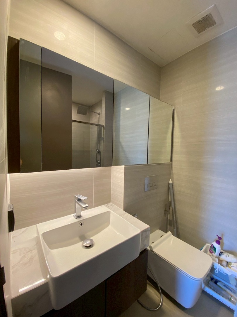 For RentCondoSukhumvit, Asoke, Thonglor : 🔥Rent Now🔥 Park Origin Thonglor, near BTS Thonglor Station. Fully furnished and ready to move in.