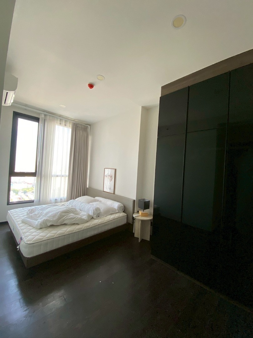 For RentCondoSukhumvit, Asoke, Thonglor : 🔥Rent Now🔥 Park Origin Thonglor, near BTS Thonglor Station. Fully furnished and ready to move in.