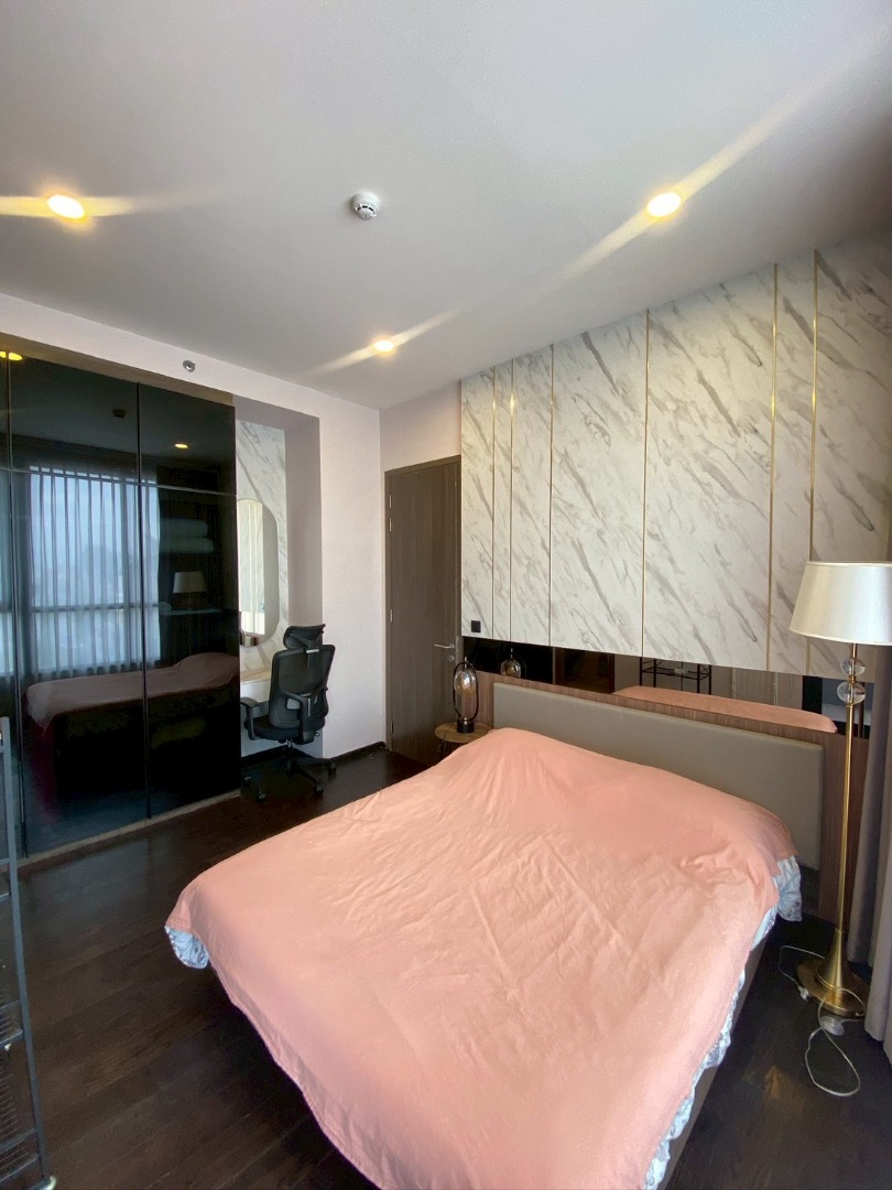 For RentCondoSukhumvit, Asoke, Thonglor : 🔥Rent Now🔥 Park Origin Thonglor, near BTS Thonglor Station. Fully furnished and ready to move in.