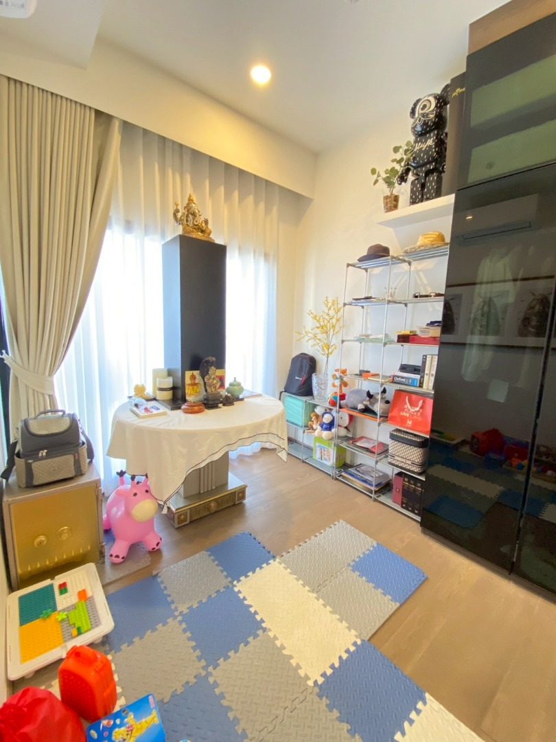 For RentCondoSukhumvit, Asoke, Thonglor : 🔥Rent Now🔥 Park Origin Thonglor, near BTS Thonglor Station. Fully furnished and ready to move in.