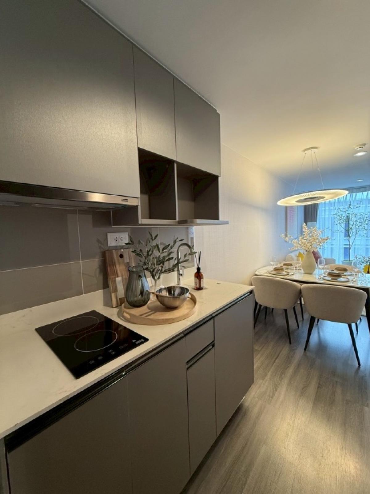 ขายคอนโดสุขุมวิท อโศก ทองหล่อ : ขายด่วนนนน !!! สองห้องนอนสองห้องน้ำ ขนาด52ตรม ราคาพิเศษปิดโครงการ 6mb !! คอนโด ไอดีโอ้โมบิ สุขุมวิท40 ใกล้BTS เอกมัย