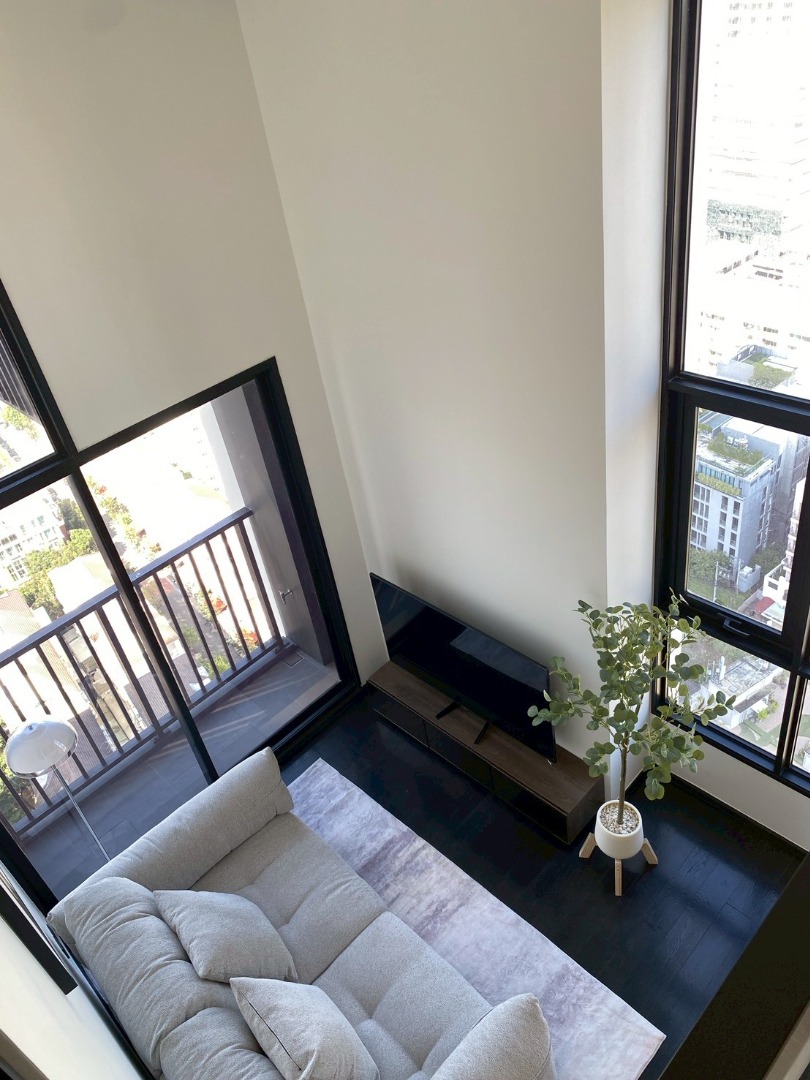 ให้เช่าคอนโดสุขุมวิท อโศก ทองหล่อ : 🔥เช่าด่วน🔥พาร์ค ออริจิ้น ทองหล่อ ใกล้สถานีรถไฟฟ้า BTS ทองหล่อ เฟอร์นิเจอร์ครบ พร้อมเข้าอยู่