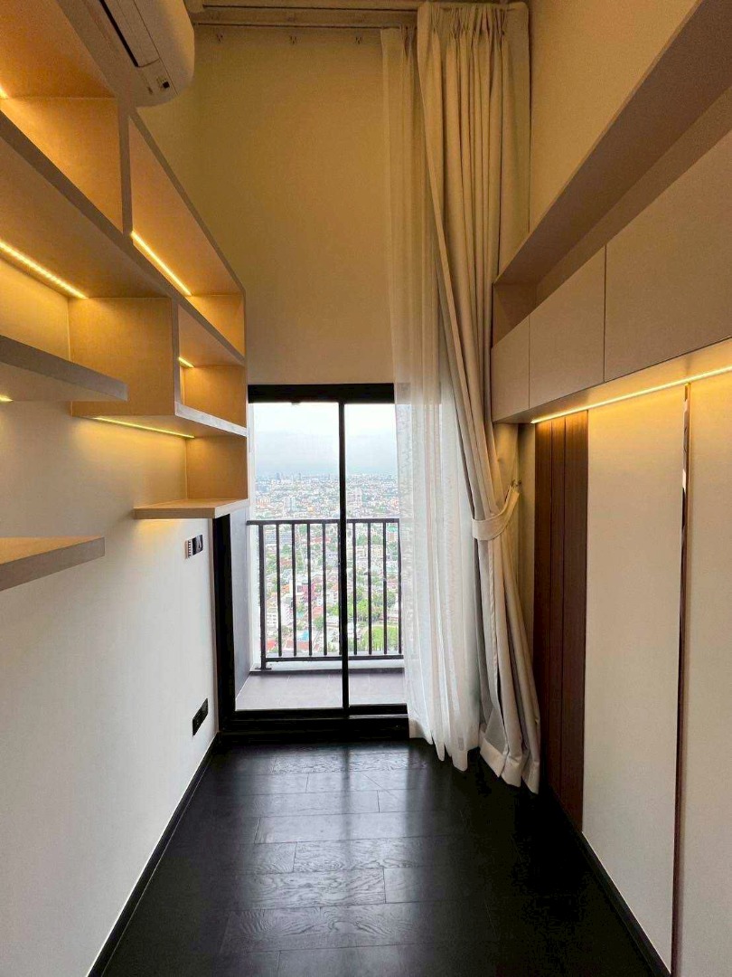 For RentCondoSukhumvit, Asoke, Thonglor : 🔥Rent Now🔥 Park Origin Thonglor, near BTS Thonglor Station. Fully furnished and ready to move in.