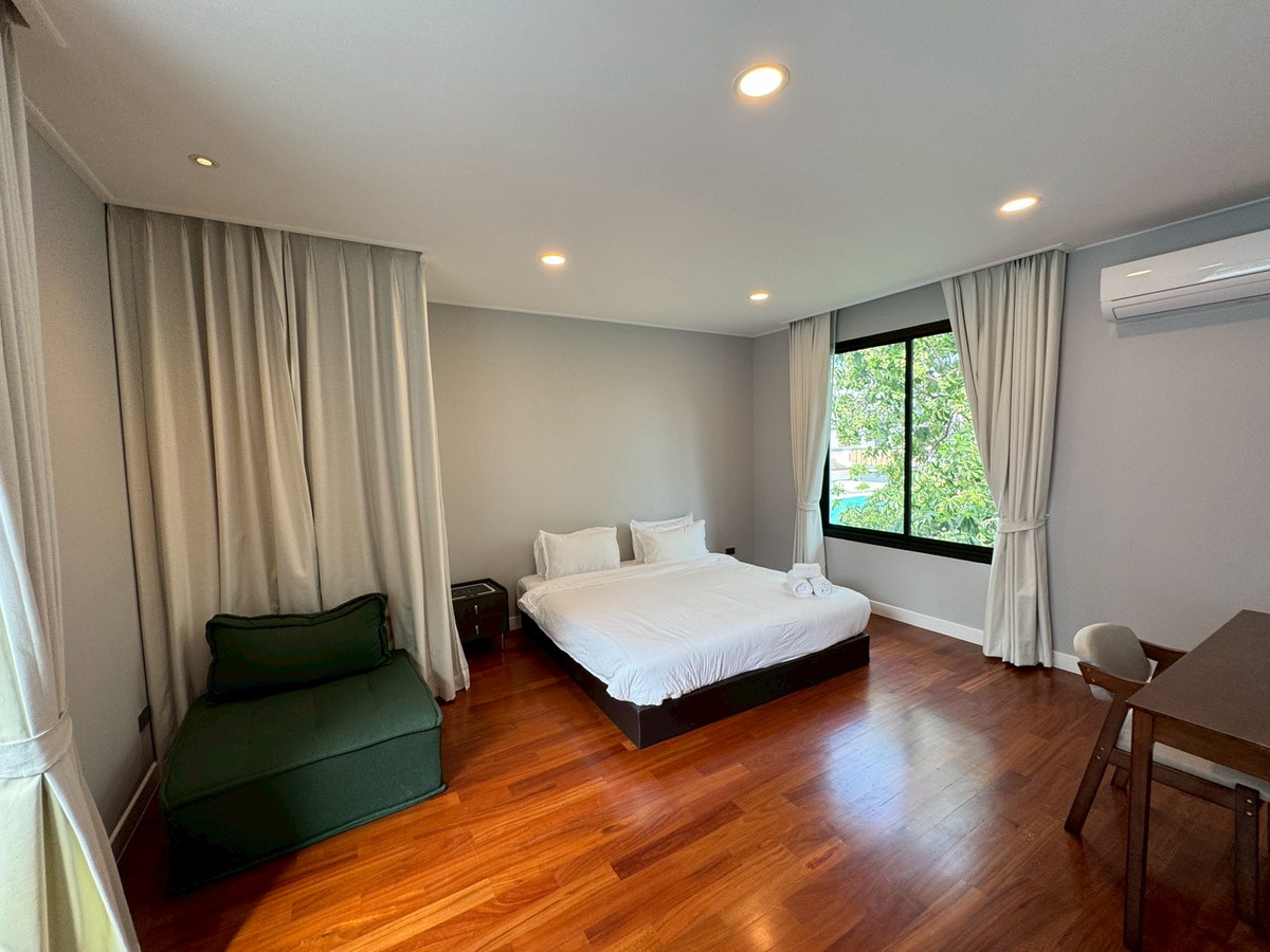 For RentHouseSukhumvit, Asoke, Thonglor : Luxury newly built house with 1,000 sq.m. of usable area, featuring a private swimming pool ** NO CO-AGENT ** 