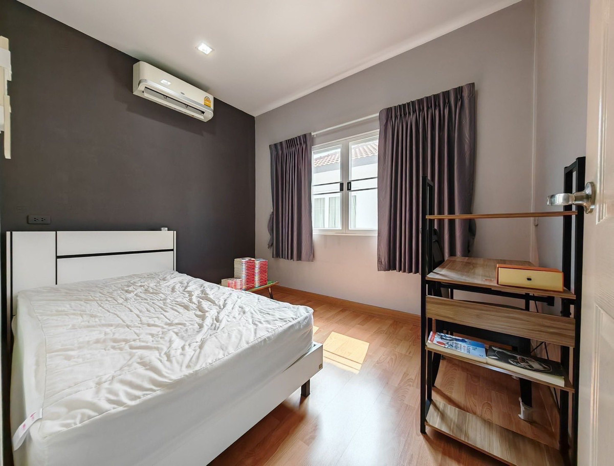 ขายบ้านพระราม 2 บางขุนเทียน : โกลเด้น นีโอ พระราม 2 / 3 ห้องนอน (ขาย), Golden Neo Rama 2 / 3 Bedrooms (FOR SALE) BALL202